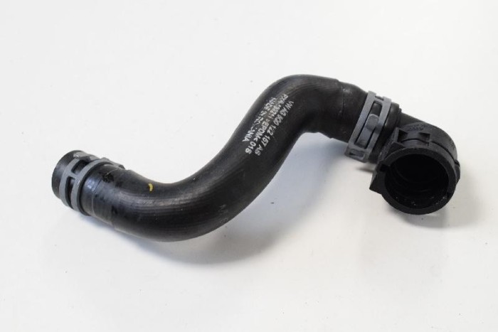 Furtun de lichid de răcire VW PASSAT Variant B8 3G5 2015 OEM: 5Q0122157 | 10009020