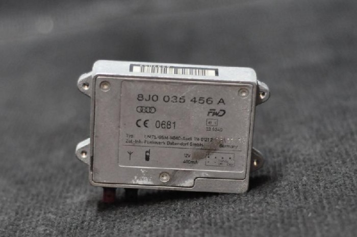 Amplificator de antena AUDI A6 4F2, C6 2011 OEM: 8J0035456A 1656018