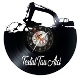 EXCAVATORIST-ceas de perete