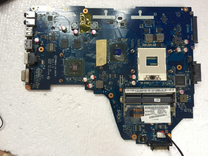 PlACA de baza defecta toshiba satellite C660 A152, B7