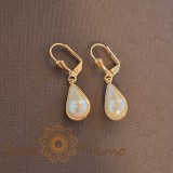Cercei placati cu aur Milk Drops - perla eco