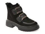 Ghete GRYXX negre, 386469, din piele intoarsa