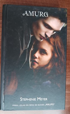 myh 310f - Stephenie Meyer - Amurg - ed 2008 foto
