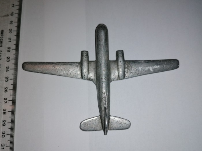 MACHETA VECHE AVION METAL