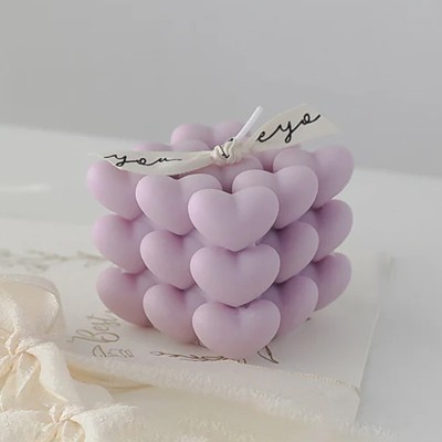 Lumanare Parfumata Decorativa, Model Abstract Cub din Inimioare, Lumanare pentru Diferite Ocazii, 6 x 5.5 cm, Aroma de Lavanda, Mov foto