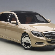 Macheta auto MERCEDES Maybach S-Klasse (S600) SWB (2015) 1:18 auriu