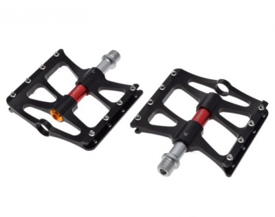 Set 2 pedale din aluminiu, filet 9/16, culoare negru Cod:AWR0051 foto