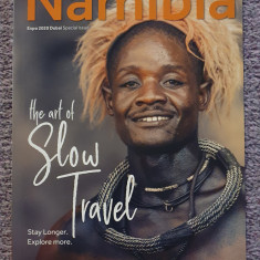 Prezentare Namibia la Expo 2020 Dubai: doua reviste si o harta
