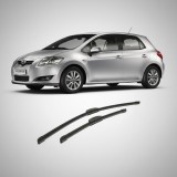 Cumpara ieftin Set stergatoare TOYOTA AURIS (_E15_) 2006-2012, pentru parbriz, Bosch Aerotwin Retrofit