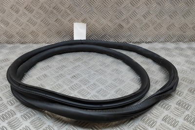 Garnitura ușă dreapta spate MERCEDES-BENZ CLA Coupe C118 2023 OEM: A1186920800 | 24243129 foto