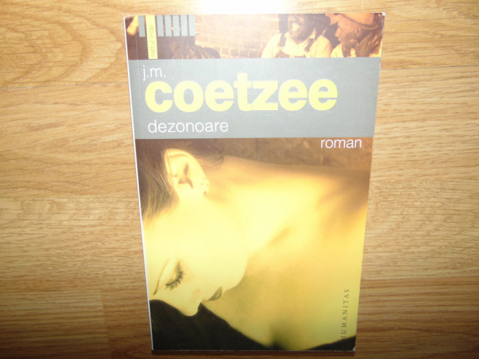 DEZONOARE -J.M.COETZEE