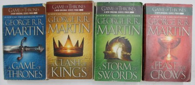 A SONG OF ICE AND FIRE , VOLUMES I - IV by GEORGE R. R. MARTIN , 1999 foto