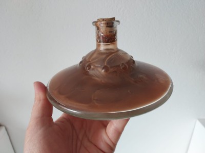 Sticla vintage de sampon / dus gel, in forma de OZN farfurie zburatoare, plina, 200ml foto