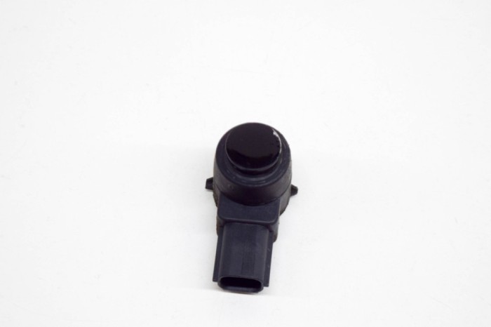 Senzor de parcare spate MASERATI QUATTROPORTE VI 2014 OEM: 0263013821 13696650