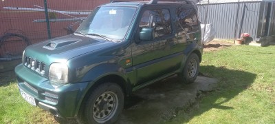 Vind suzuky ,auto foto