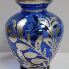 Vaza din sticla colorata si decorata cu argint coloidal, Secol XX