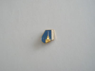 QW9 L 79 - insigna - tematica orase - Leningrad - Fosta URSS foto