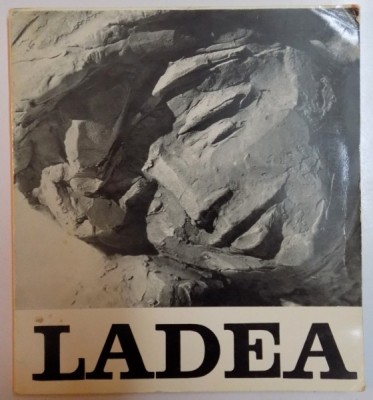 EXPOZITIA RETROSPECTIVA ROMUL LADEA de NEGOITA LAPTOIU , ALEXANDRA RUS , 1971 foto