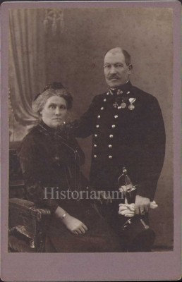 HST P2/560 Poză ofițer austro-ungar cu sabie și decorat studio anonim foto