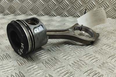 Piston LAND ROVER DISCOVERY V L462 2016 OEM: H268X 31048350 foto