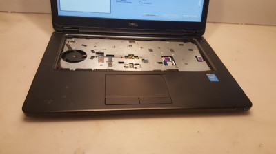 dezmembrez laptop DELL LATITUDE E5450 , i5 5th gen incomplet foto