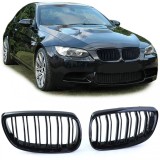 Grila cu fante duble tip rinichi Performance negru lucios, potrivita pentru BMW Seria 3 E92 E93 2006-2010 Performance AutoTuning