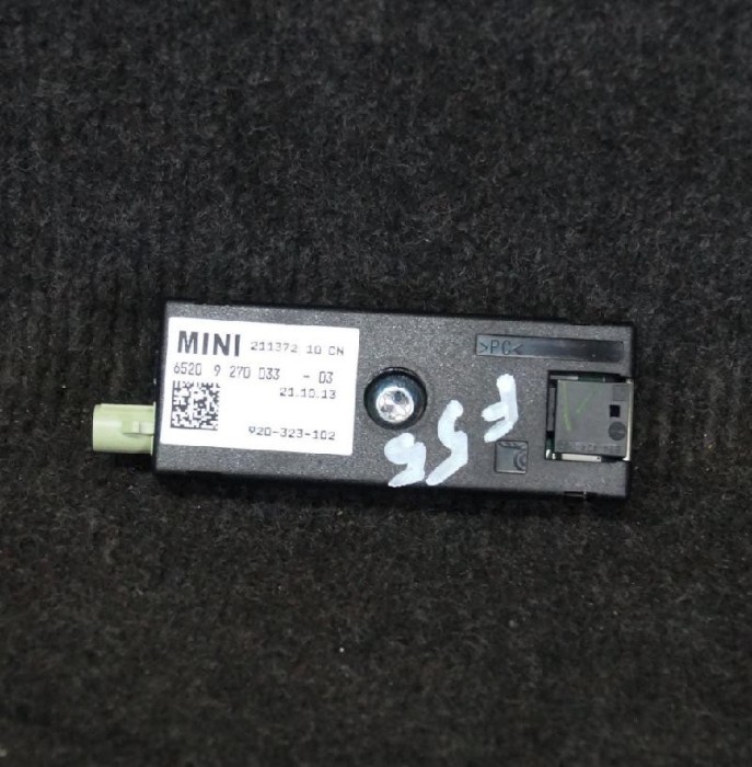 Amplificator de antena MINI COOPER F55 2015 OEM: 9270033 1983569