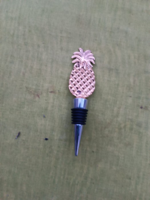 Dop pentru sticla, decor ananas
