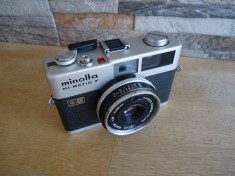Minolta Hi-Matic F 35 mm (1971), Rokor 1:2.7 F=38 mm. foto
