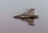 QW9 N5 11 - insigna - tematica militara - aviatie - avion de vnatoare - argintiu, Europa