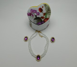 Set colier, cercei placat cu aur de 14K din perle artificiale cu imitație de pietre prețioase culoare mov