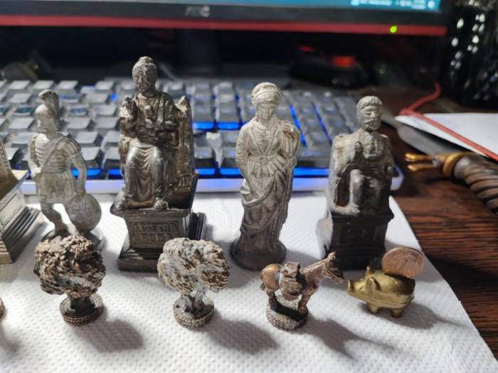 Lot vintage de 14 miniaturi