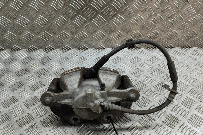 Etrier de fr&acirc;nă dreapta față PEUGEOT 2008 II 2023 OEM: 9836308080 29062222