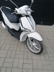 Scuter Piaggio liberty nou foto