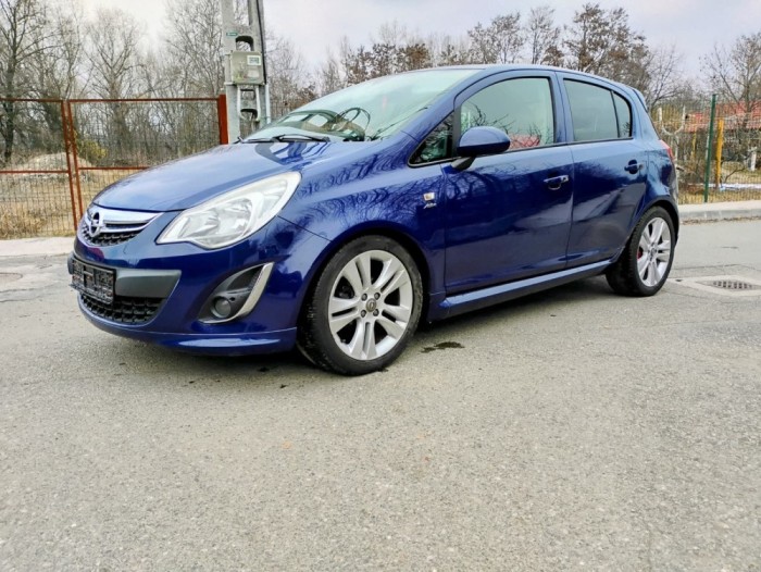Opel CORSA D