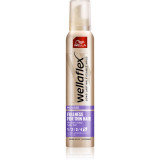 Cumpara ieftin Wella Wellaflex Fullness For Thin Hair spuma cu fixare foarte puternica pentru păr fin 200 ml