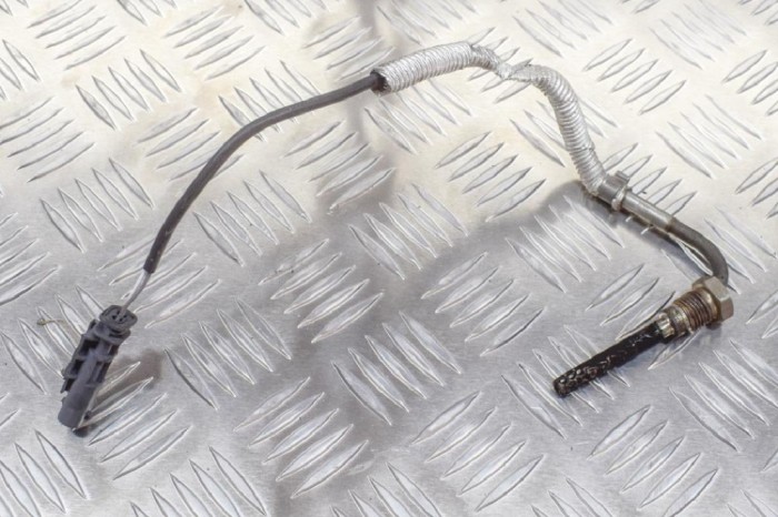 Senzor de temperatură VOLVO V40 Hatchback 2014 OEM: 31370468 11395269