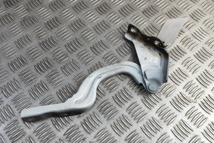 Balama capota st&acirc;nga față KIA CEE\&#039;D Hatchback CD 2023 OEM: 66910-J7000 | 31975364