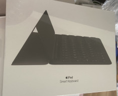 Apple Smart Keyboard pentru iPad 7 / iPad 8 / iPad Air 3 foto