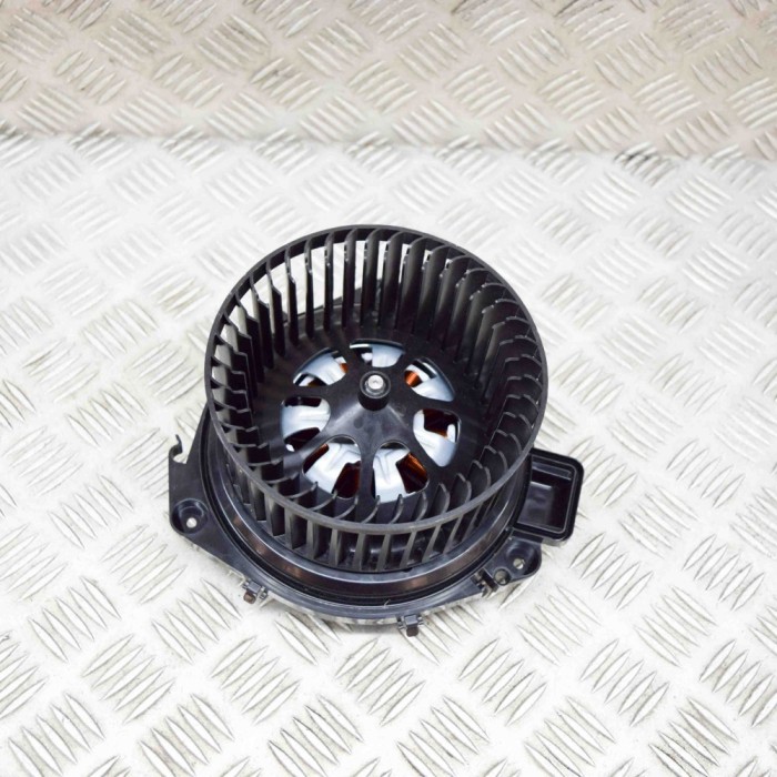 Ventilator aeroterma VW ID.3 E11 2022 OEM: 1EA820021A