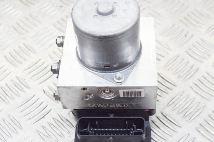 Pompa ABS VW PASSAT B7 362 2010 OEM: 3AA614109AP,176580,17618980-B 11656410