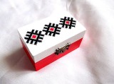 cutie lemn cu motiv traditional 33786