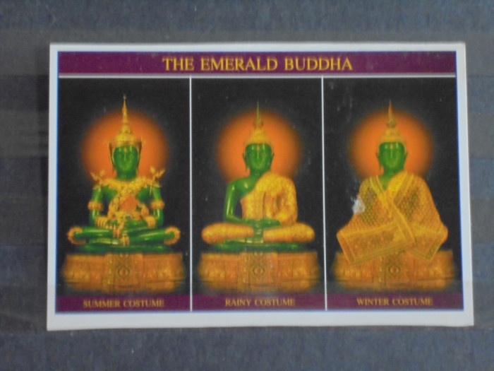 TAILANDA - BANGKOK -CELE 3 STATUI A LUI BUDDHA DE SMARALD IN COSTUME DIFERITE,
