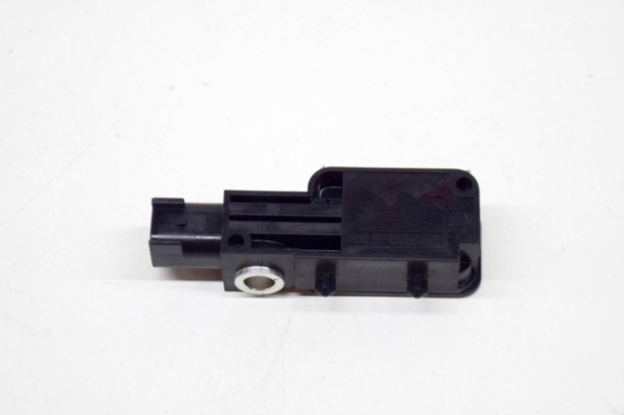 Senzor de impact st&acirc;nga față JAGUAR XJ X350 2003 OEM: 1X4A-14B345-AD | 13795202