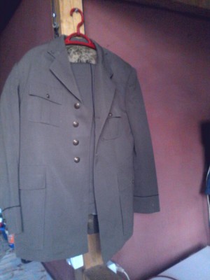 Costum Tinuta Ofiter Armata Romana perioada Comunista foto
