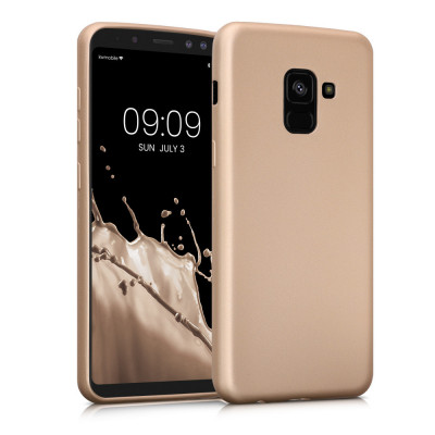 Husa Kwmobile pentru Samsung Galaxy A8 (2018), Silicon, Auriu, 45634.66 foto