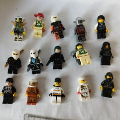bnk jc Lot 15 figurine Lego