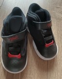 Adidași Nike Jordan Max Aura pentru copii, 22, Negru
