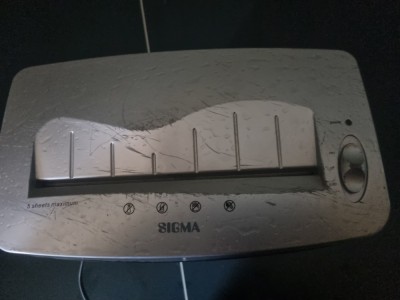 Distrugator documente foto