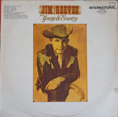 Disc vinil, LP. YOUNG AND COUNTRY-JIM REEVES foto